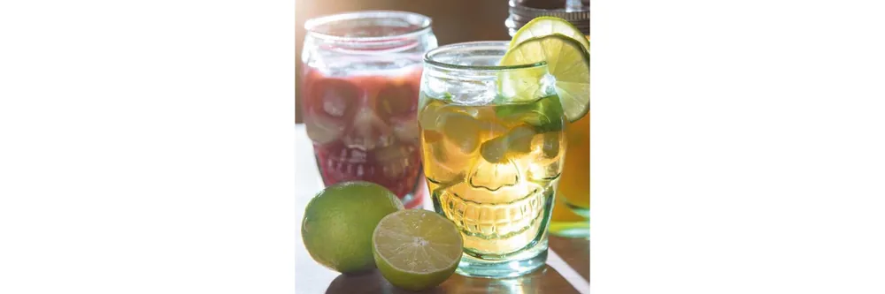 Skull - San Miguel Saisonangebot