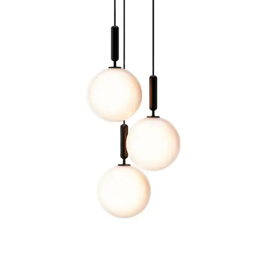 Geprüft Miira 3 Kronleuchter, grau/opal, Ø 37 cm, 3-flg. - Nuura