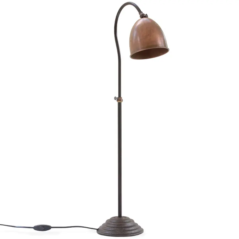 DELFI Elegante Stehlampe für den Tisch mit Kupferschirm Aktuell