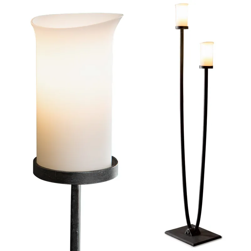 Highlight Geschmiedete Doppel-Standleuchte mit Glas-Kerzen