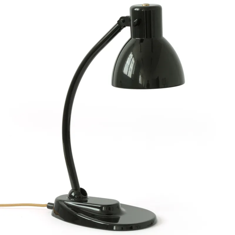Design-Klassiker: Bauhaus-Tischleuchte Modell 967 Markenware