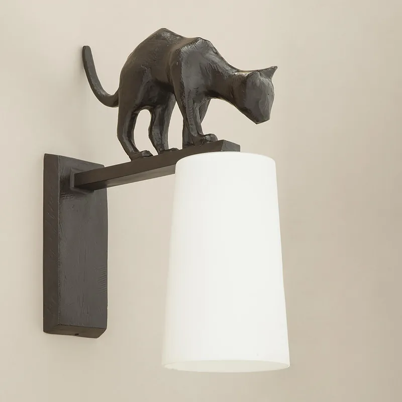 Charmante Wandleuchte mit Katzen-Dekor aus Bronzeguss Lola Meistverkauft